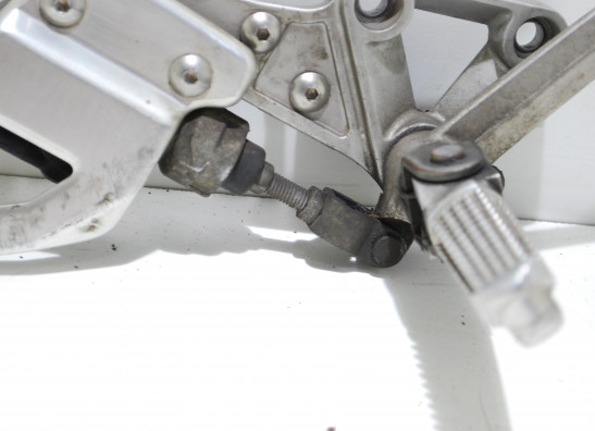 Main step holder right Suzuki GSX R 750