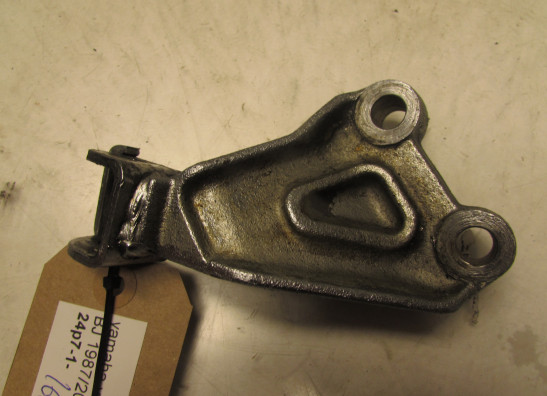 Main step holder left Yamaha V max