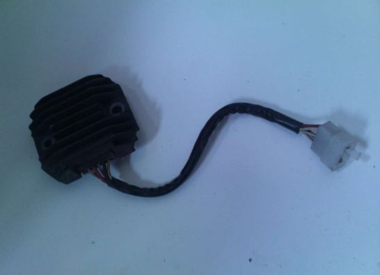 Regulator rectifier  Yamaha FAZER 600
