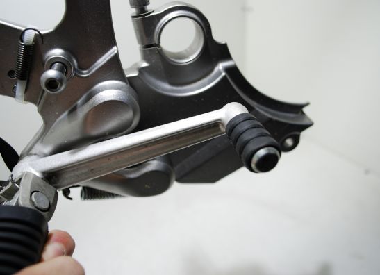 Fussrastetrager vorne rechts Yamaha MT 01