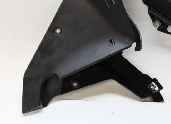 Rechter binnenkuip BMW R 1200 RS LC