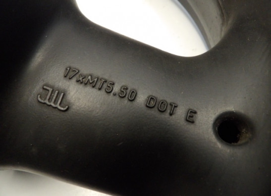 Rear wheel Triumph 1200 Daytona