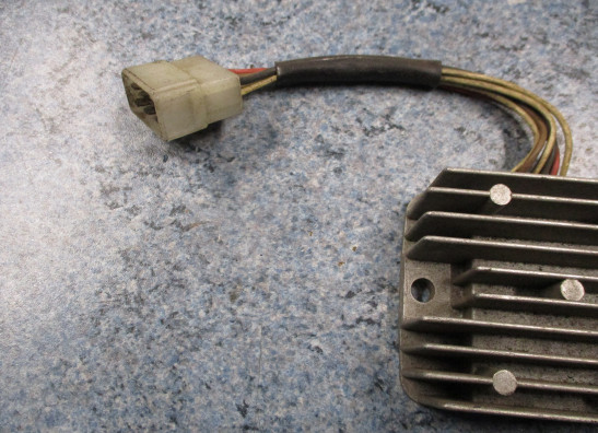 Spanningsregelaar Yamaha RD 350 LC