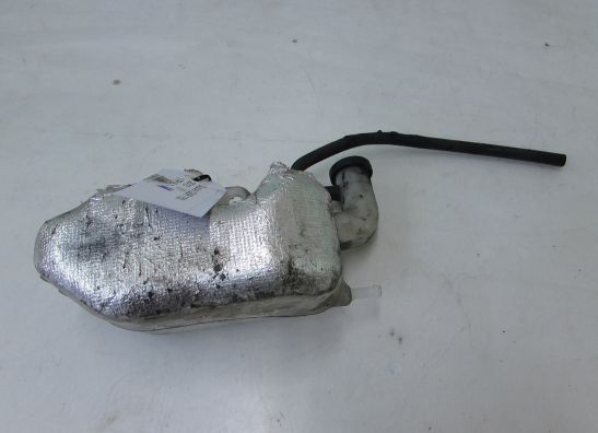 Kuhlflussigkeitsbehälter Suzuki GSR 750