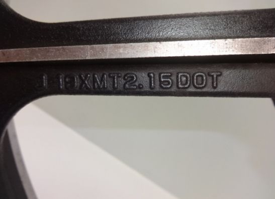 Front Wheel Kawasaki VN 700  750