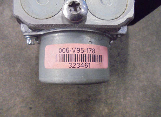 ABS pomp Triumph Tiger 660 Sport