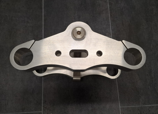 T stuk + kroonplaat Harley Davidson Sportster