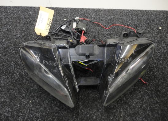 Headlight Yamaha YZF R6