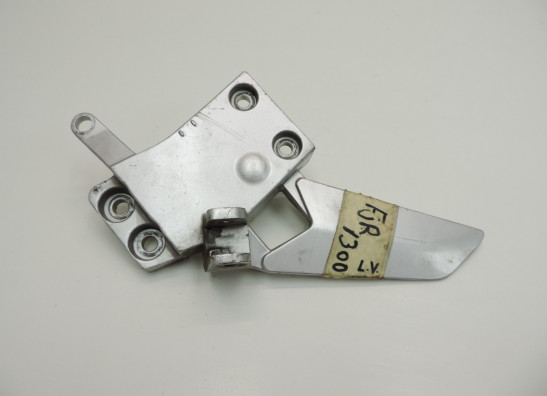 Fussrastetrager vorne links Yamaha FJR 1300