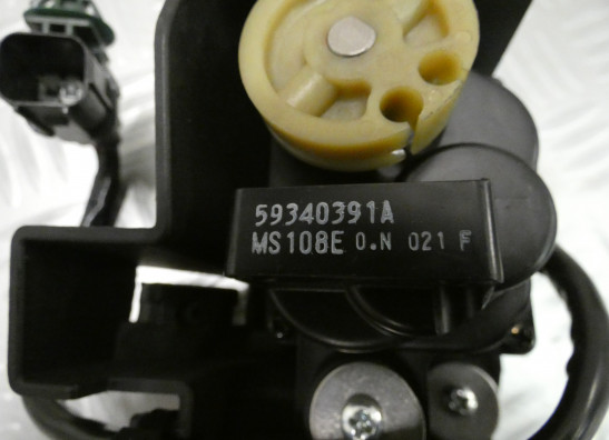 Exup servo klep Ducati Diavel