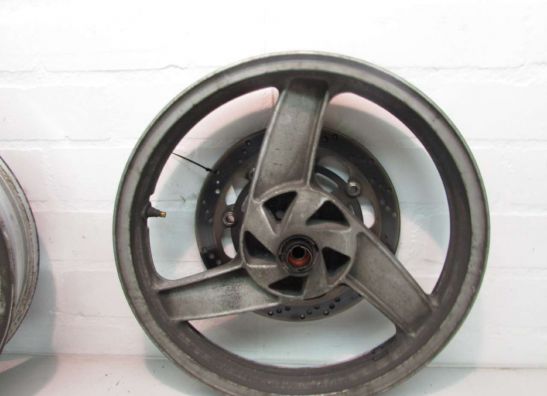 Front wheel complete Kawasaki ZZR 250