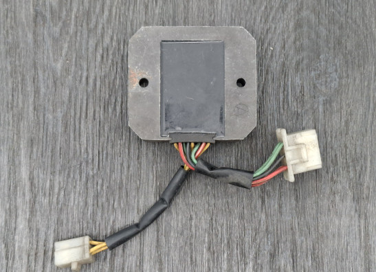 Spanningsregelaar Honda CB 750 