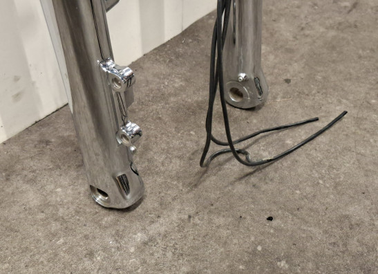 Voorpoten compleet Harley Davidson FXSTD Softail Deuce