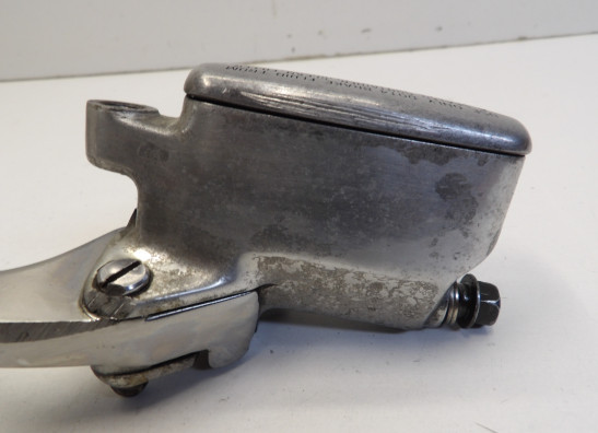 Front brake master cylinder  Honda VT 600