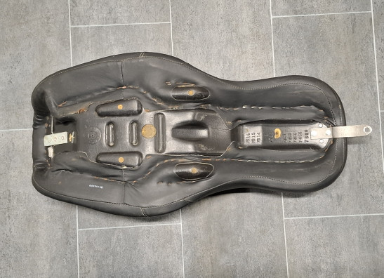 Zadel Harley Davidson FXDWG Dyna Wide Glide