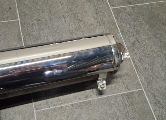 Uitlaat Suzuki M 1800 Intruder