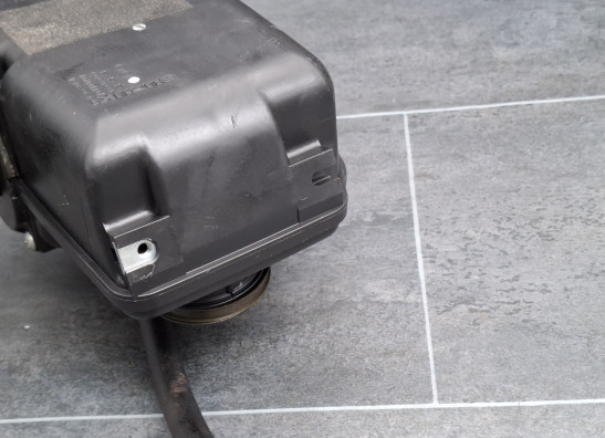 Air cleaner case Suzuki VZ 800 marauder