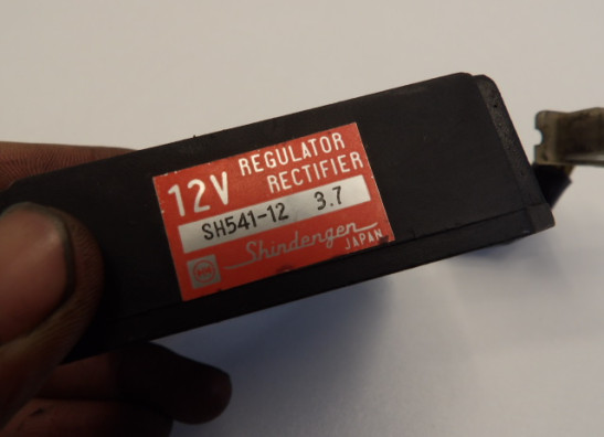 Regler Gleichrichter Honda Goldwing GL