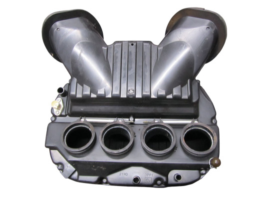 Air cleaner case Suzuki GSX R 1000