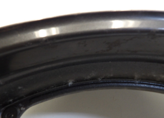 Front Wheel Suzuki GSF 600 650 Bandit 