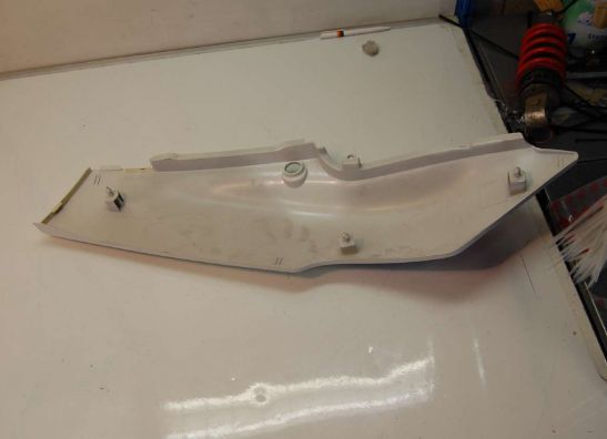 Cowl left rear Yamaha YZF 750