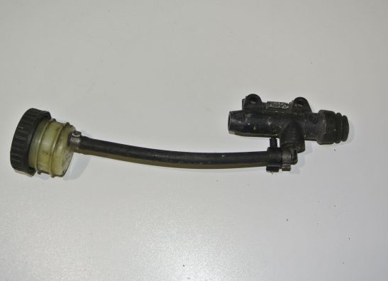 Rempomp achter BMW R 1150 RT   R 850 RT