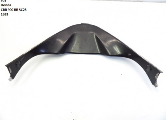 Cowl V shape under Honda CBR 900 RR