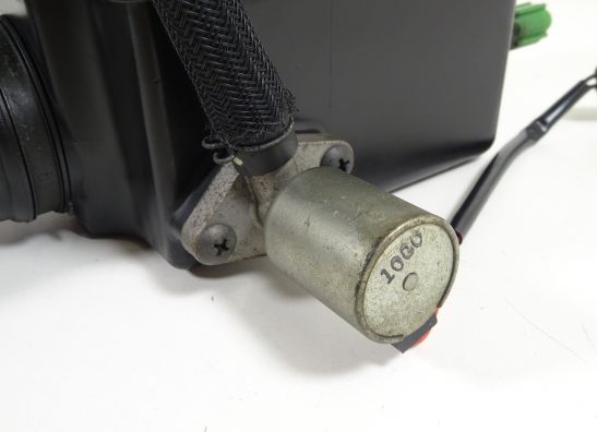 Air cleaner case Suzuki Burgman 650