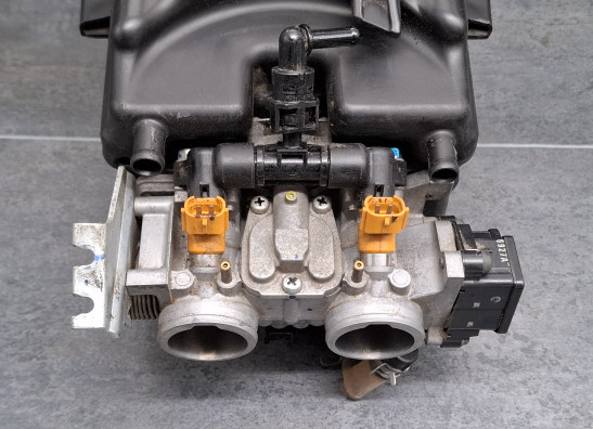 Gasklephuis Honda CB 500 X