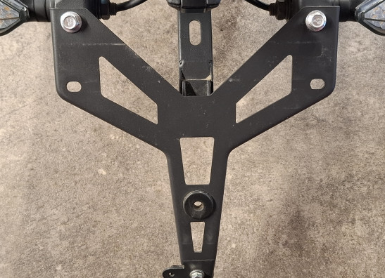 Kentekenplaathouder CFMoto 650 MT