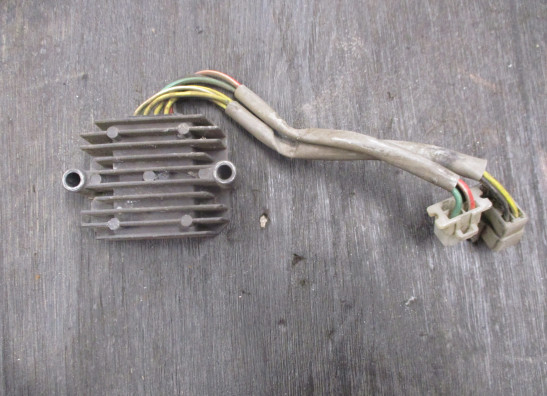 Spanningsregelaar Honda CBX 550 F2
