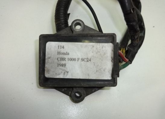 Regulator rectifier  Honda CBR 1000 F