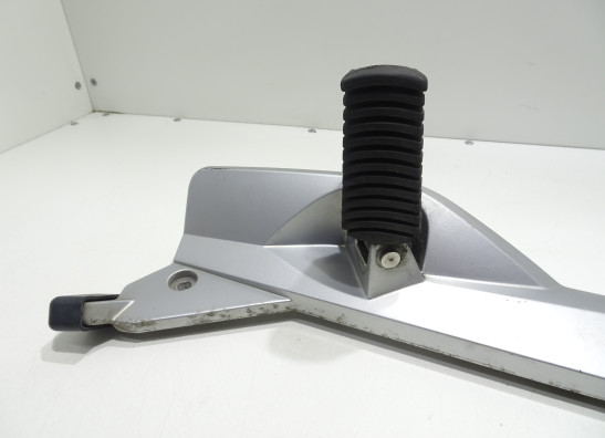 Fussrastetrager vorne links BMW R 1200 RT
