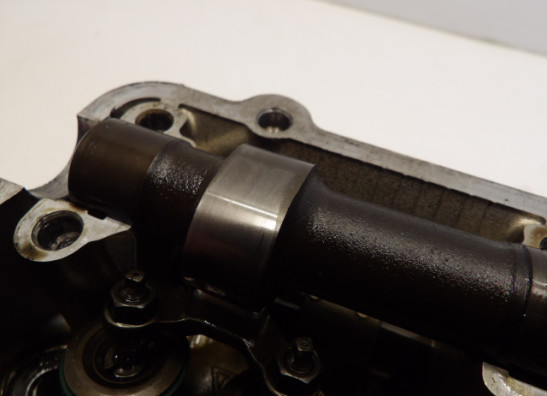 Cylinder head Suzuki GSX F 1100