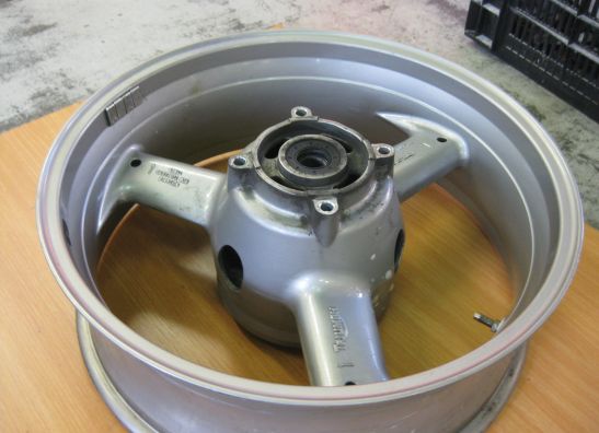 Felge hinten Triumph TT 600