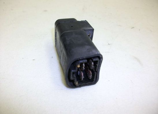 Relais Suzuki VX 800