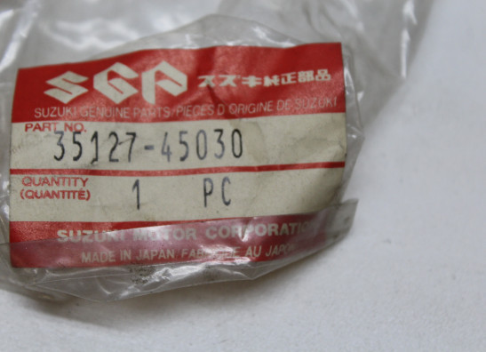 Front center cowl Suzuki GT 750