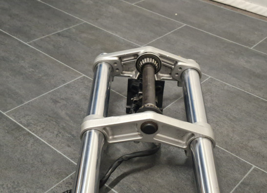 Gabelholm Komplett Triumph Trident 900