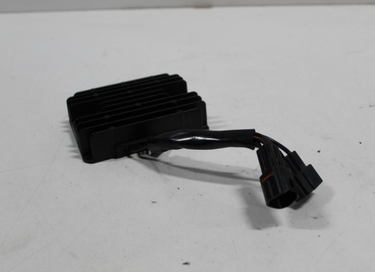 Regulator rectifier  Suzuki GSX F 650