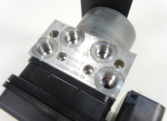 ABS pomp Benelli 302 R