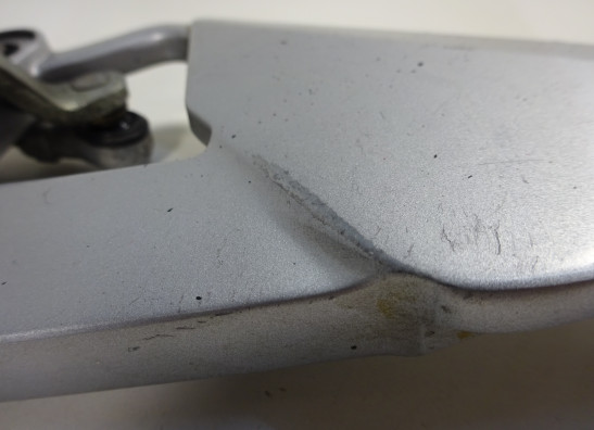 Fussrastetrager vorne links Yamaha FZ6