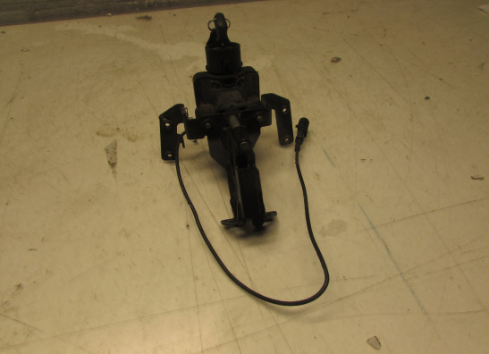 Contact slot BMW C 650 GT