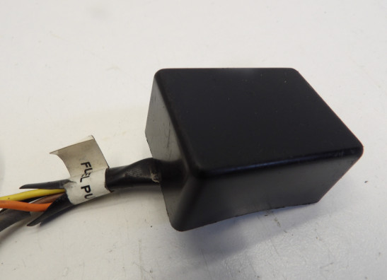 Relay Suzuki VS 700 Intruder