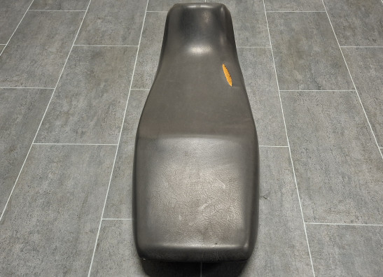 Zadel Suzuki GSX 1100 G