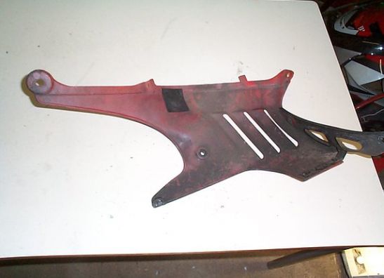 Cowl Left lower Suzuki GSX F 600