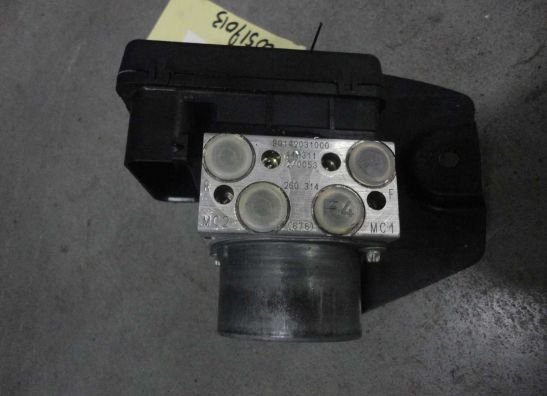 ABS pomp KTM 390 Duke