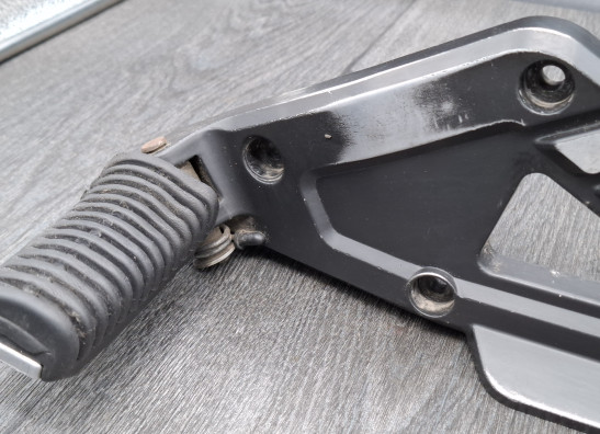 Fussrastetrager vorne links BMW K 75