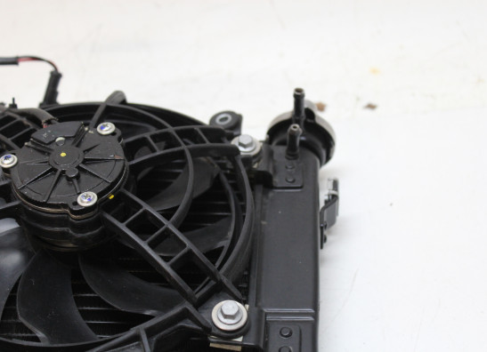 Radiateur Aprilia Tuono 660