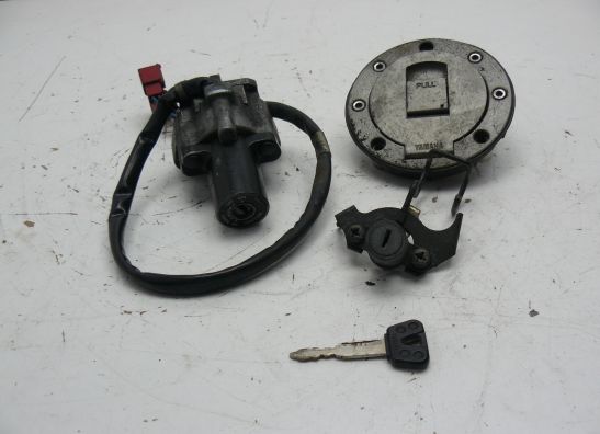 Slotenset Yamaha XJ 900 S Diversion