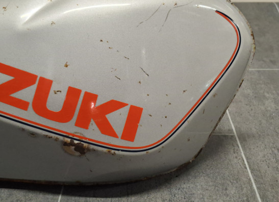 Benzintank Suzuki GSX 400 F